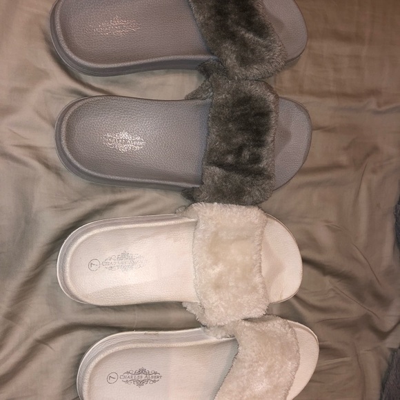 Shoes - Furry slides